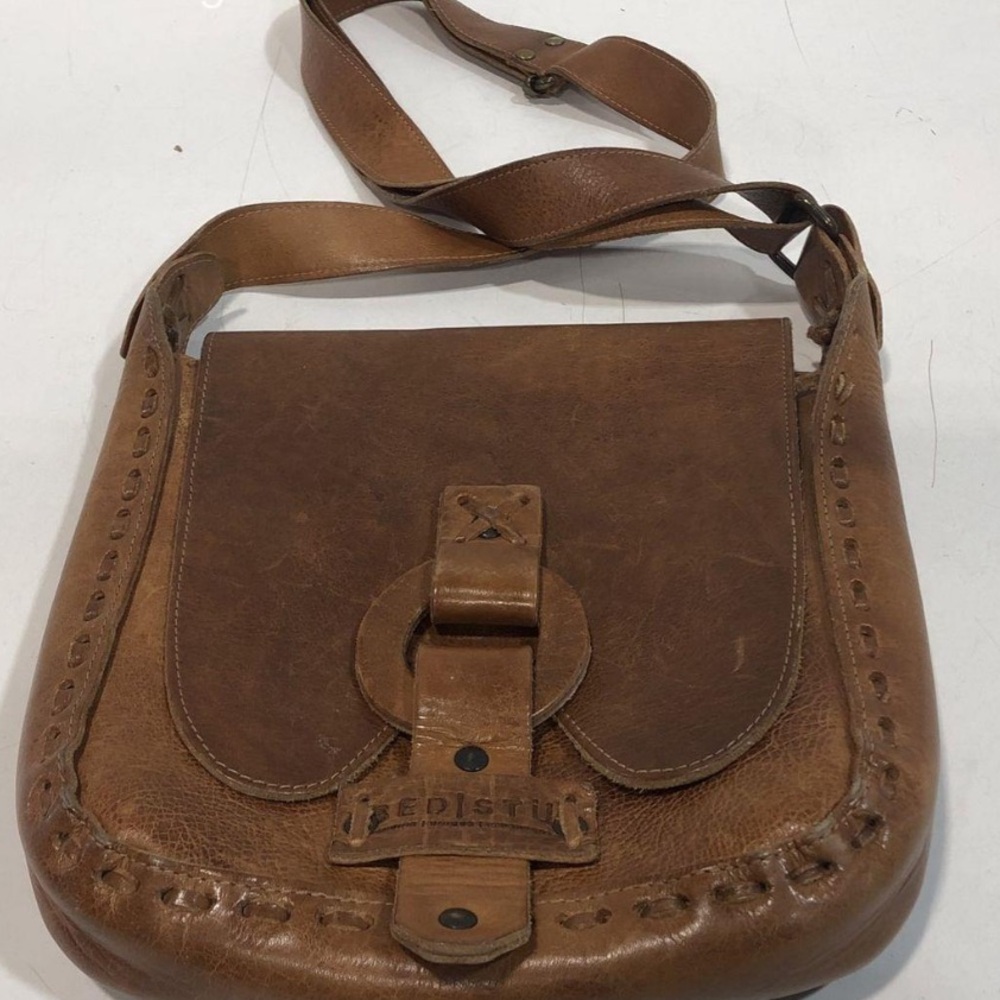 Women’s Bed Stu Yvette Brown Distressed Leather Crossbody Bag